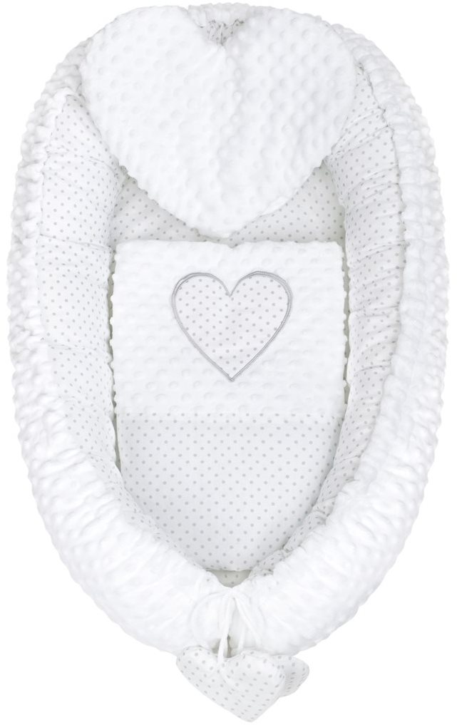 Babafészek New Baby Szívecske Pompás babafészek párnával és takaróval - fehér
