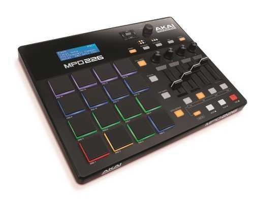 MIDI kontroller AKAI MPD226