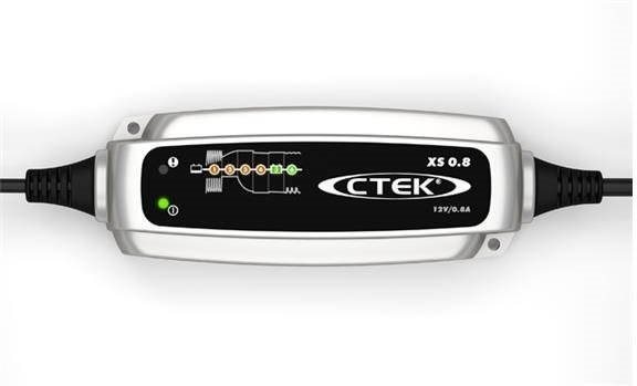 Autó akkumulátor töltő CTEK XS 0.8